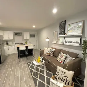 Modern With Parking & Quick Ride To Manhattan Appartement